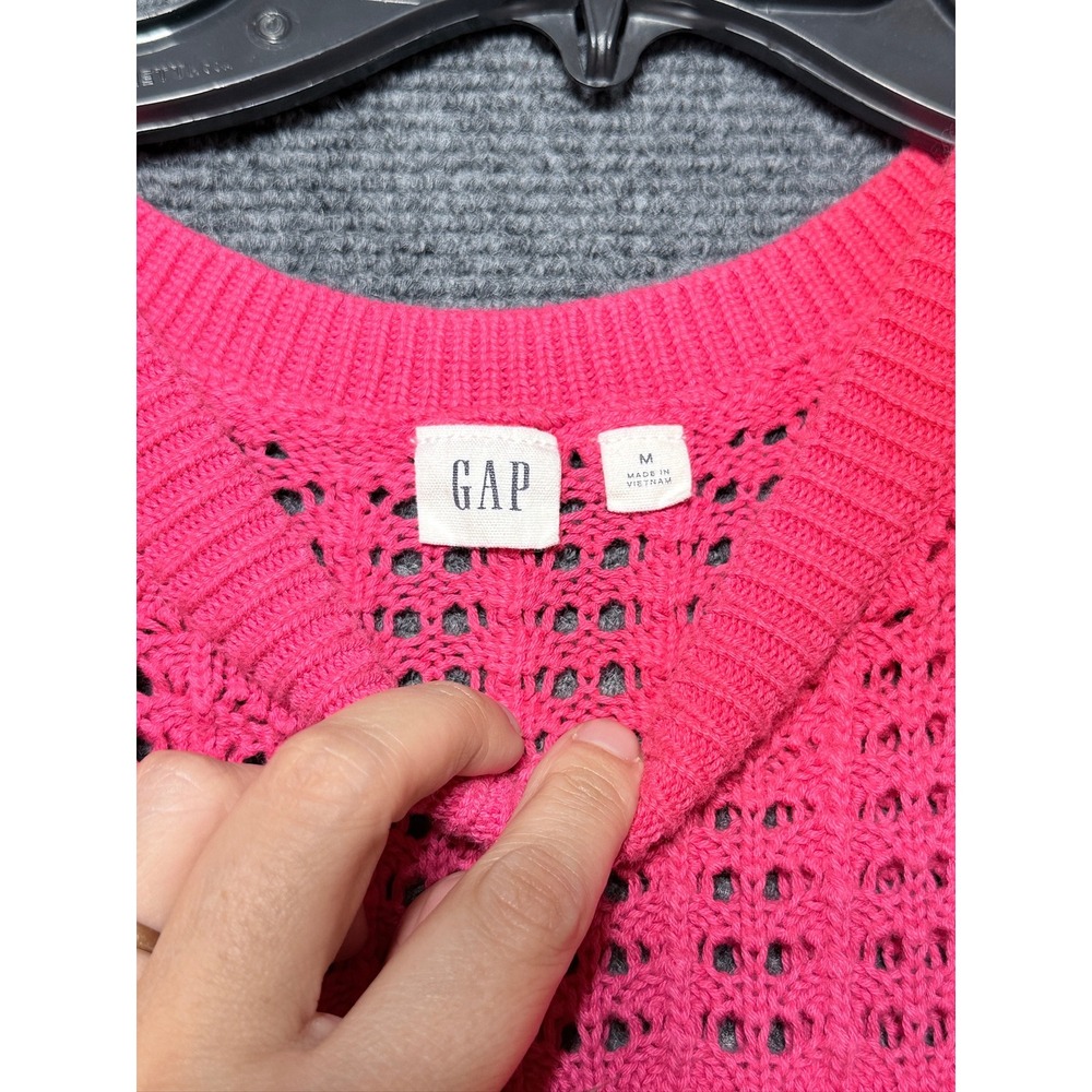 Gap Crochet Ruffle Sleeve Sweater Top Women M Raspberry Pink - Picture 2 of 9